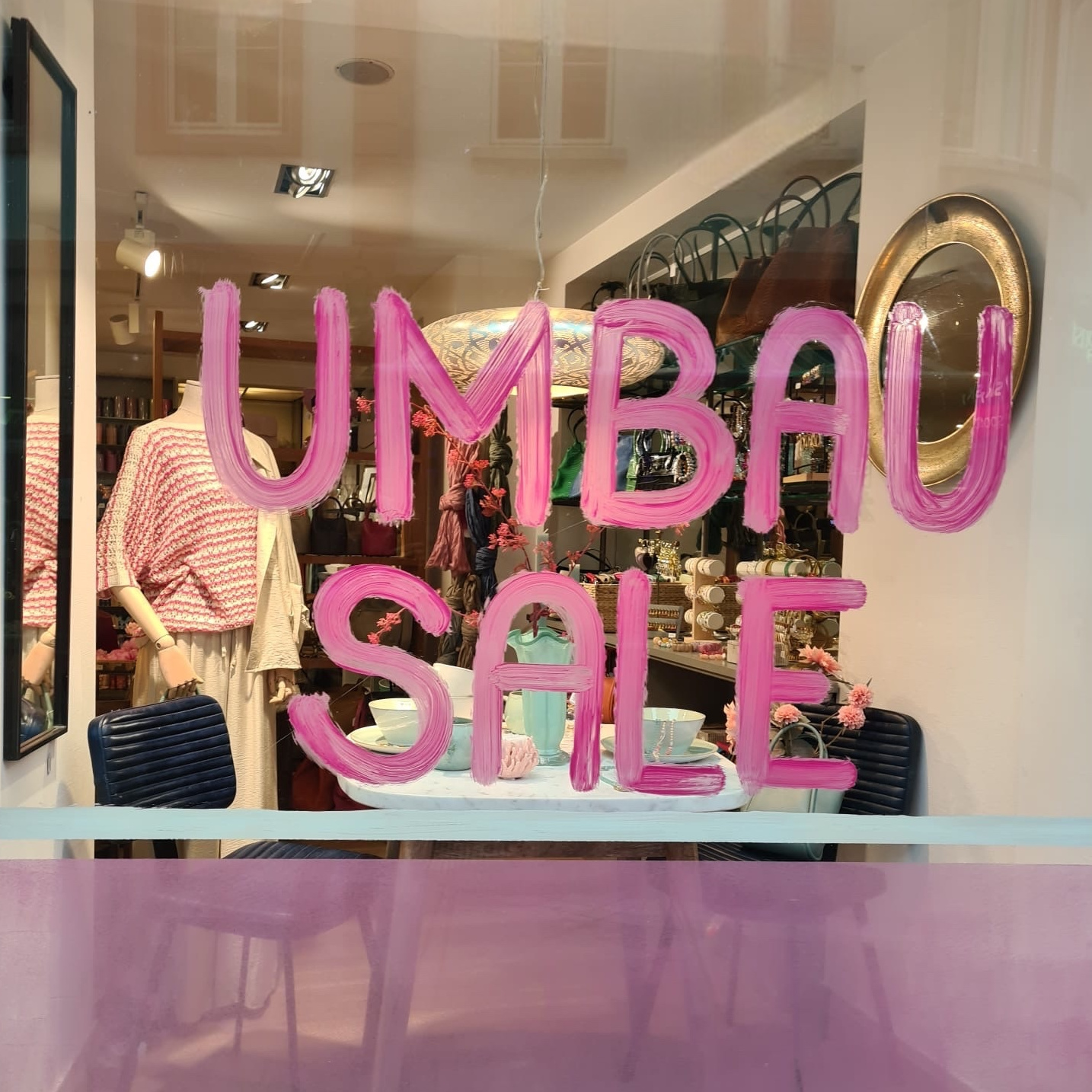 UMBAU SALE