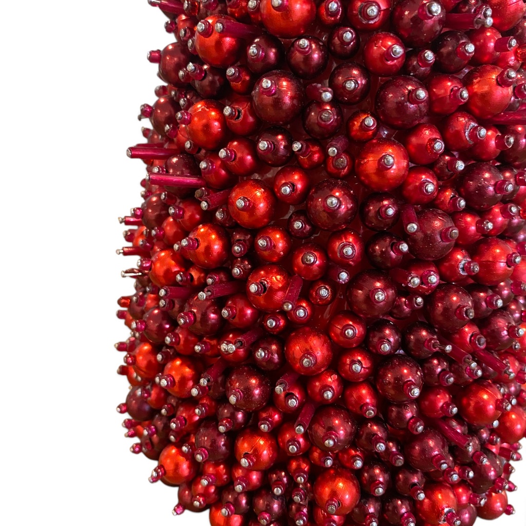 tanne_konfetti_rot_klein (1).jpg