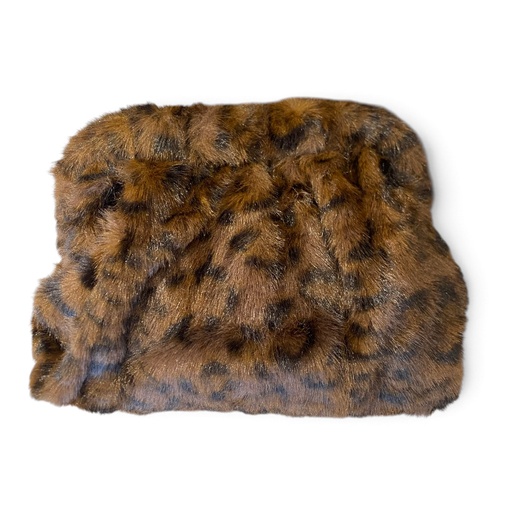 [P0016580] FLUFFY leo